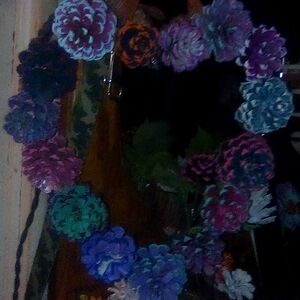 Pinecone rose wreath 10"